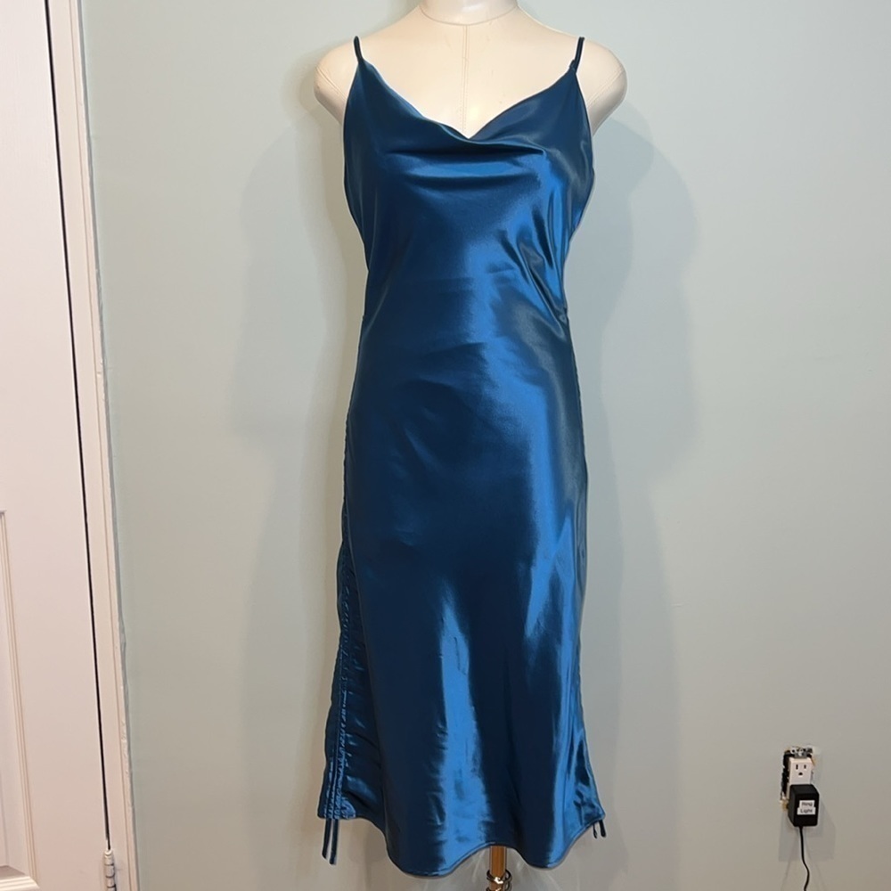 Women’s Blue Adjustable Dress - Picture 9 of 11